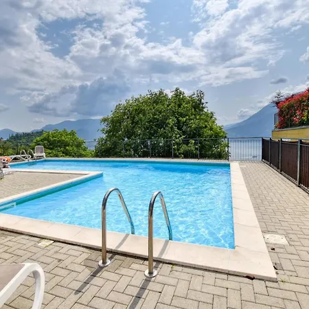 Апартаменты Varenna Перледо